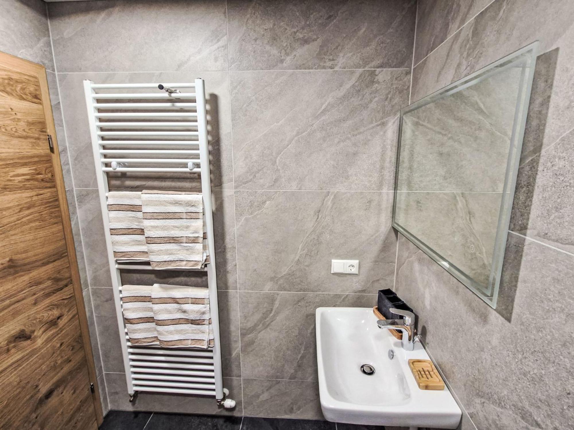 Apartment Daheim - Edelweiss - Pzt382 By Interhome Плангерос Екстериор снимка